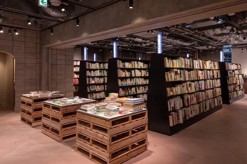 黃浦區(qū)Loft工業(yè)風(fēng)書店裝修設(shè)計(jì)-第2張圖片-上海古都建筑設(shè)計(jì)集團(tuán) 黃浦區(qū)Loft工業(yè)風(fēng)書店裝修設(shè)計(jì)-第2張圖片-上海古都建筑設(shè)計(jì)集團(tuán)